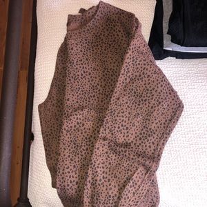 Women’s Abercrombie and Fitch Matching Sweat Suit